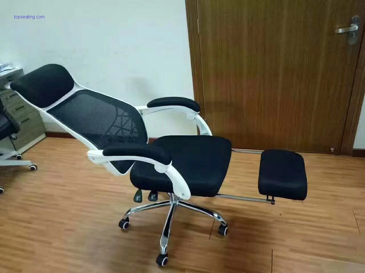 new hot sale racing chair gaming chair desk chair  staff chair with reasonable price